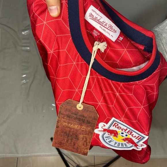 Ny Red Bull jersey 
Mitchell & ness edition - Picture 3 of 3